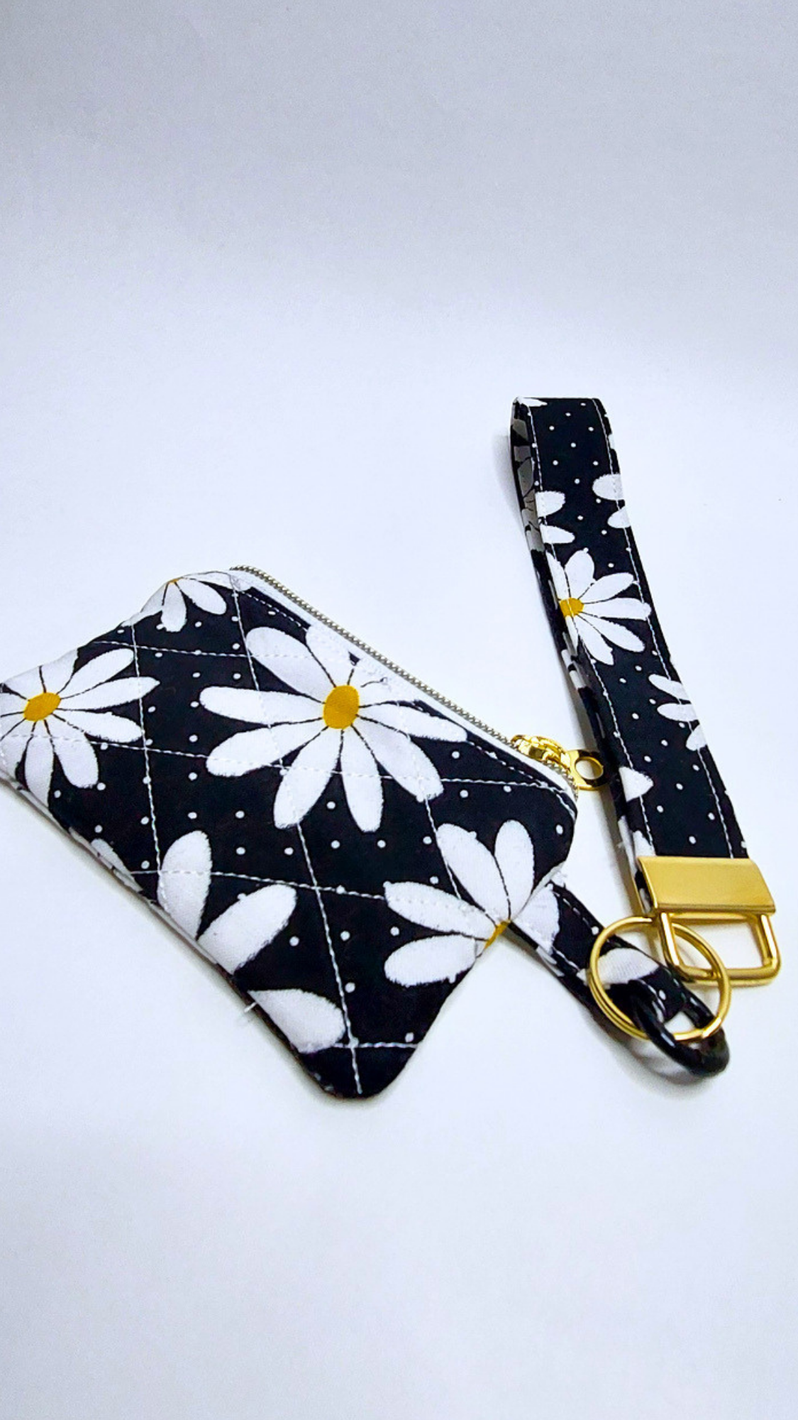 Daisy Days™ Soft Luxury Set